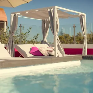 Chic 3*, Parede Portogallo