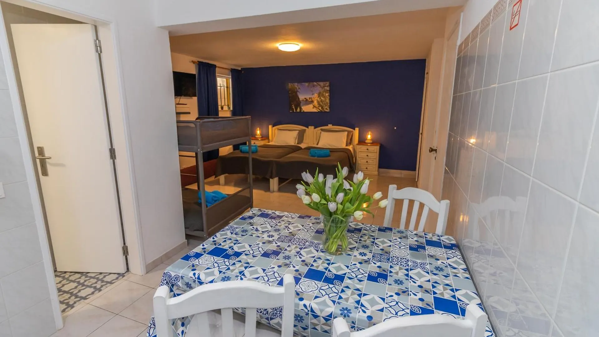 Bed and Breakfast Bb Dona Ana Лагуш