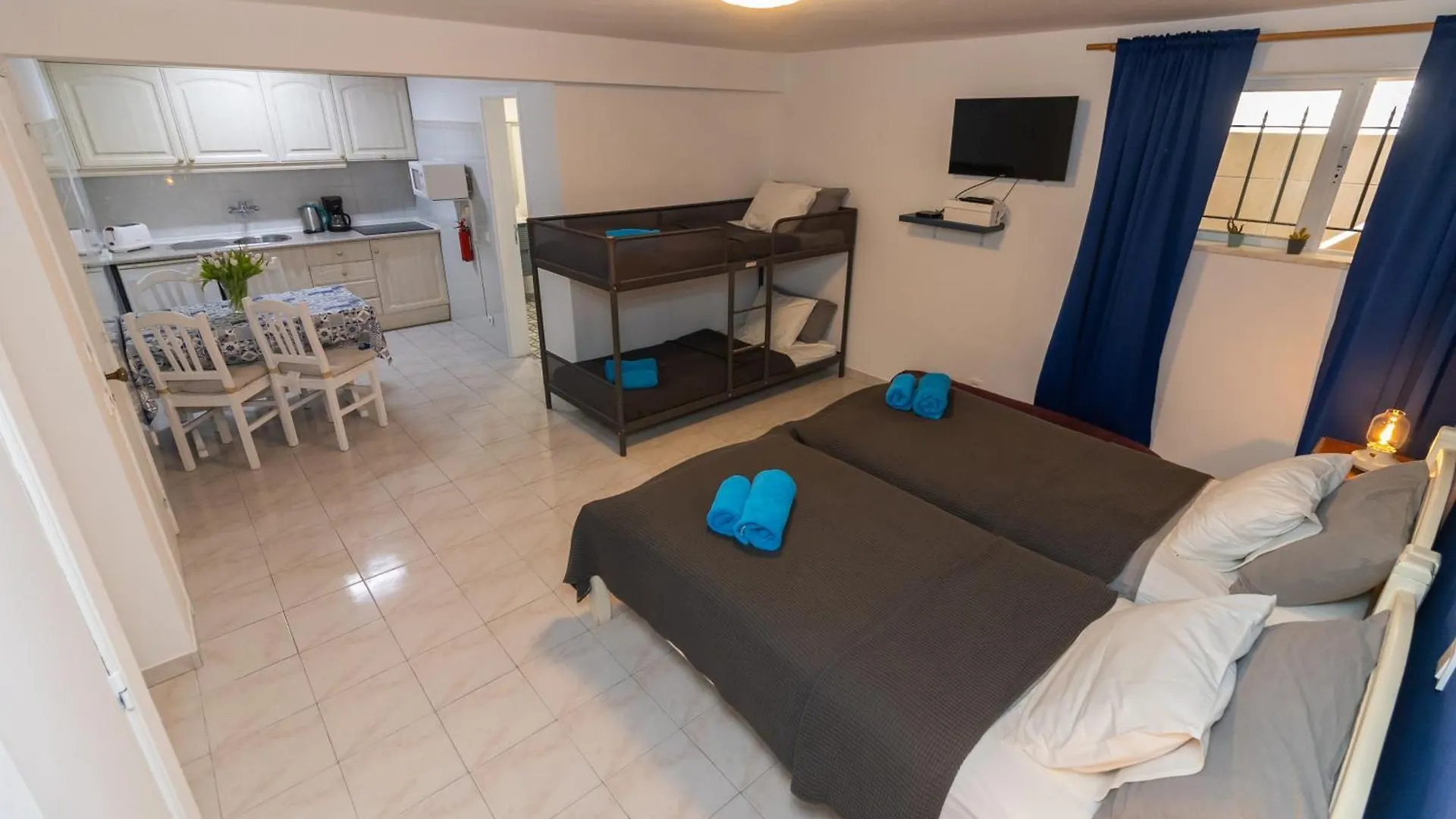 Bb Dona Ana Bed & Breakfast Lagos
