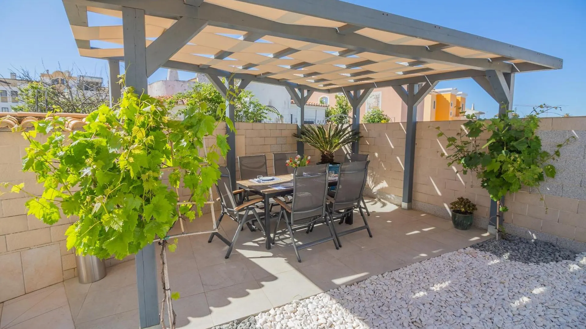 Bed & Breakfast Bed and Breakfast Bb Dona Ana Lagos